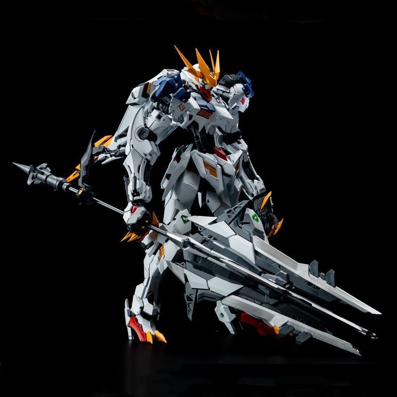 【AUF LAGER】LUNAVOR MG 1/100 Wo – Model Kit Barbatos Bewertung und Preis