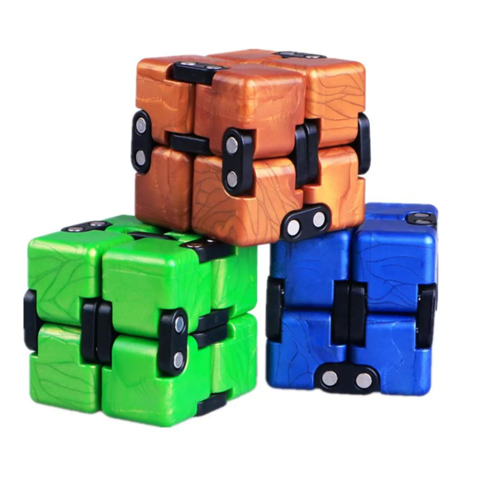 QiYi 2x2 Crazy Cube 2x2x2 Endl – Model Kit Infinite Dimension Bewertung und Preis