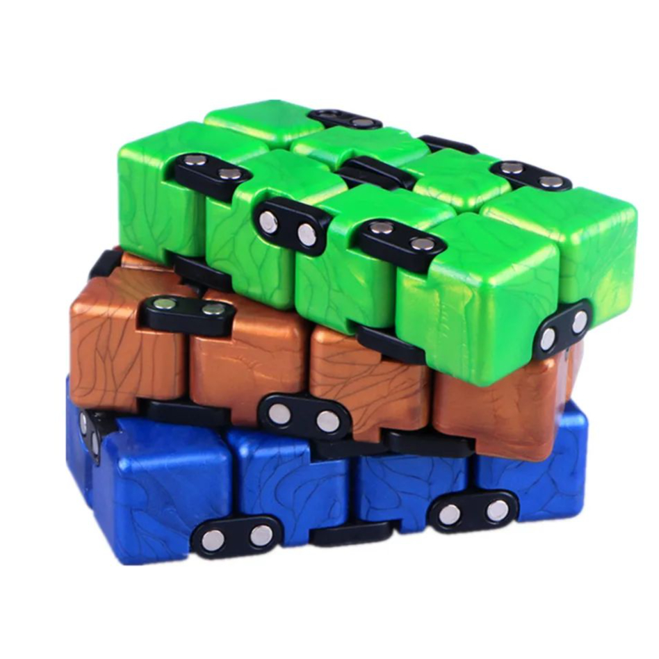 QiYi 2x2 Crazy Cube 2x2x2 Endl – Model Kit Infinite Dimension Bewertung und Preis